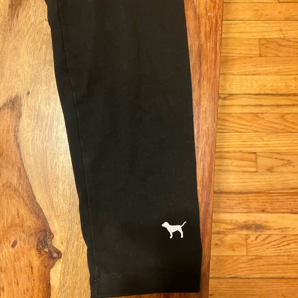 Like new high waisted Pink leggings size M - Picture 2 of 5